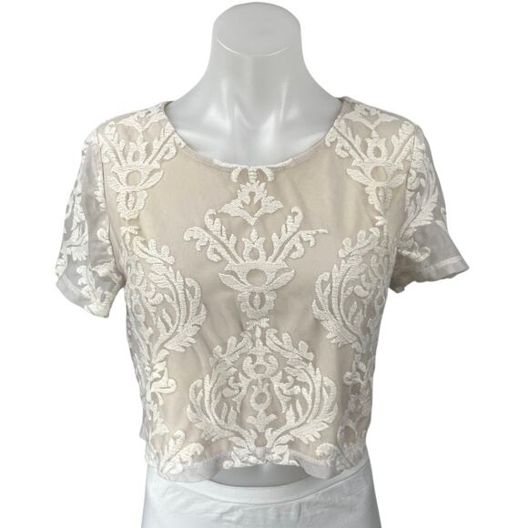 Forever 21 Tops - Forever 21 Beige Embroidered Mesh Lined Short Sleeve Cropped Blouse Top Size L